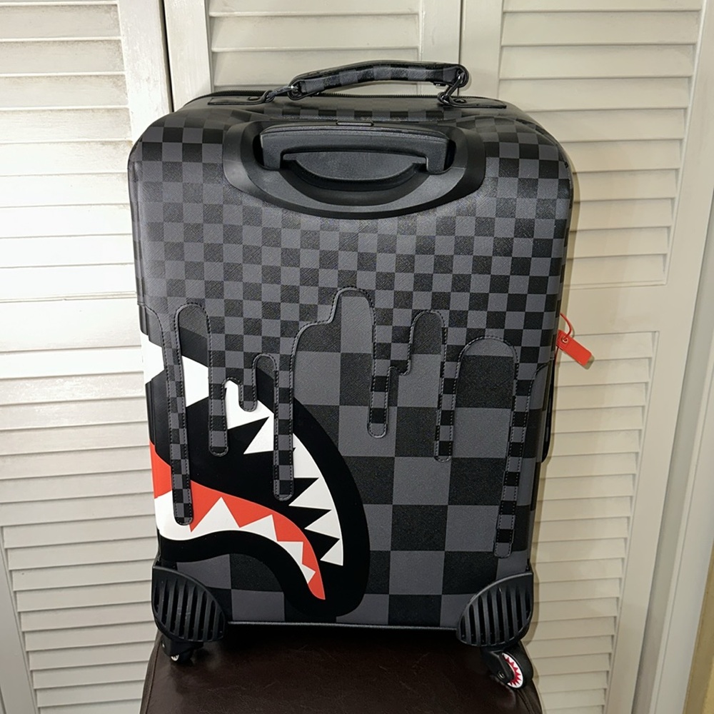 Sprayground 🦈 XTC Grey Sharks in Paris Jetsetter Carry on Luggage… - Picture 2 of 16
